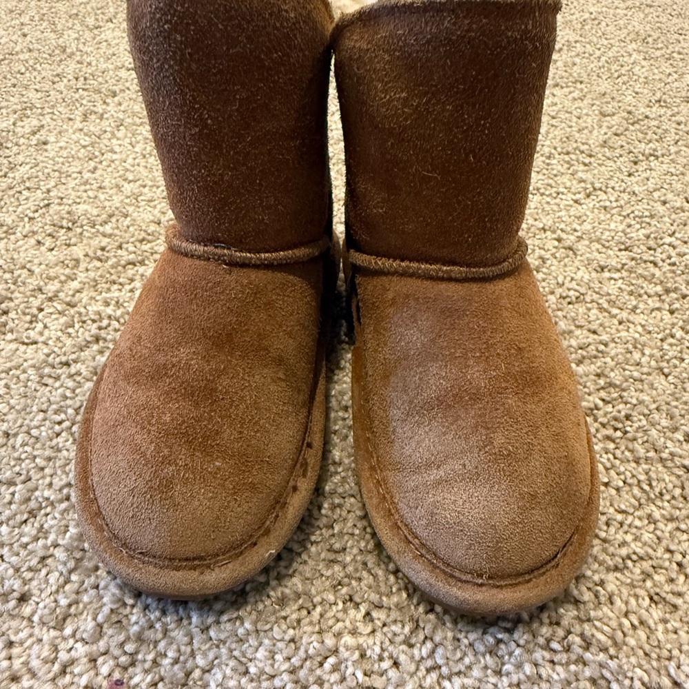 BearPaw Brown Kids Boots size 7t